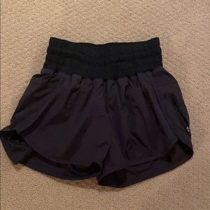 Lululemon Running Shorts Size 4